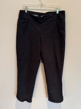 Croft & Barrow Women’s Black Effortless Stretch Ankle Pants Size 14